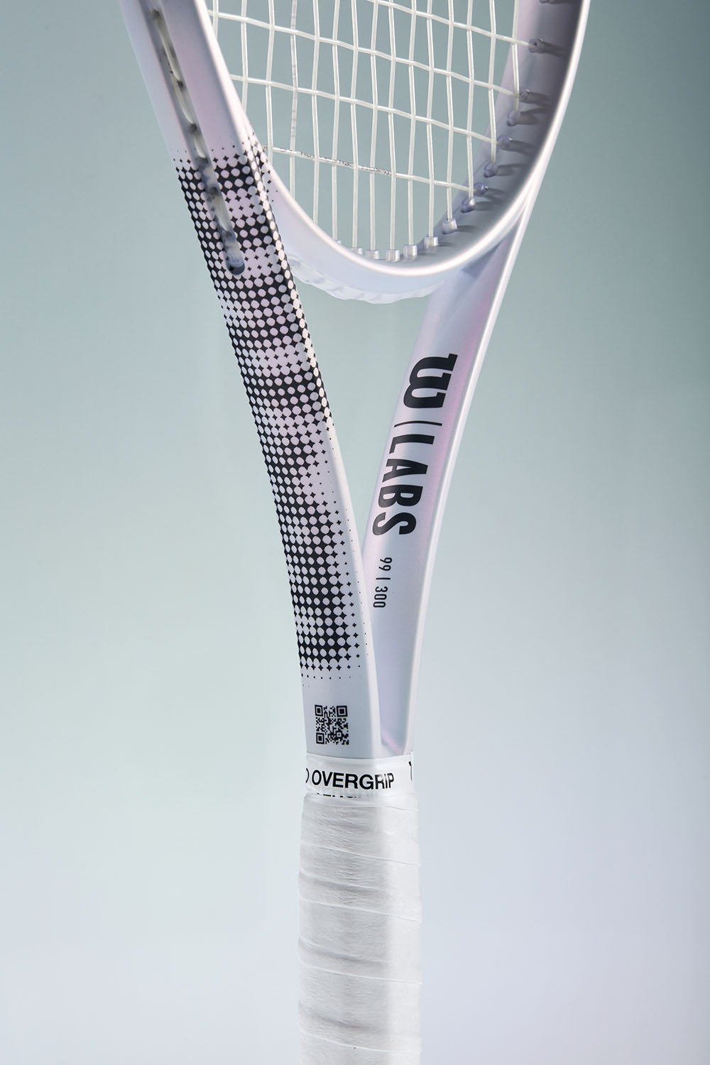 Wilson Shift Isner 테니스메트로